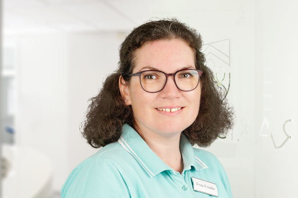 Lena Franke in der Hausarzt-Praxis Senne